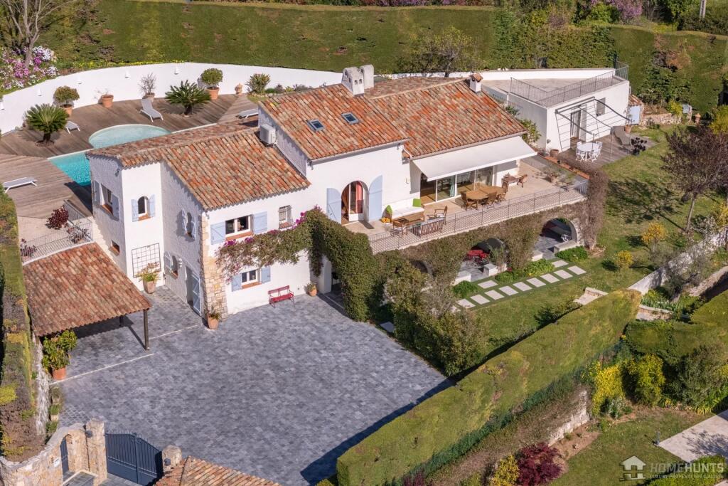 Main image of property: Provence-Alps-Cote d`Azur, Alpes-Maritimes, Golfe Juan