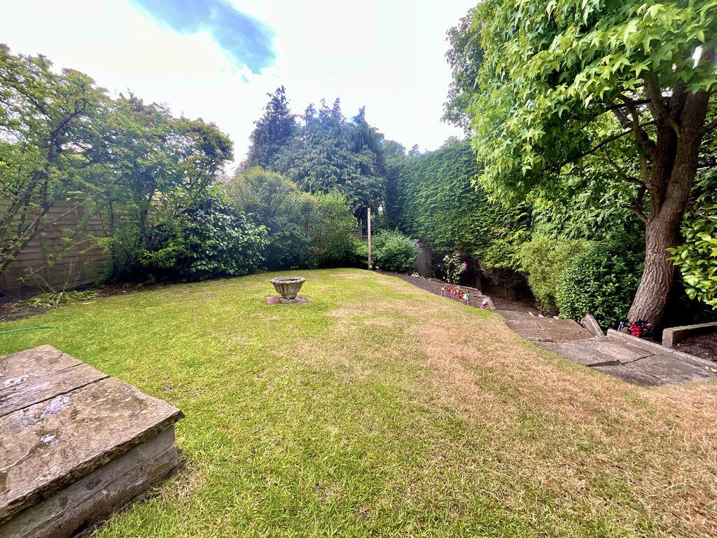 Appletree Close, Bournemouth photo 3