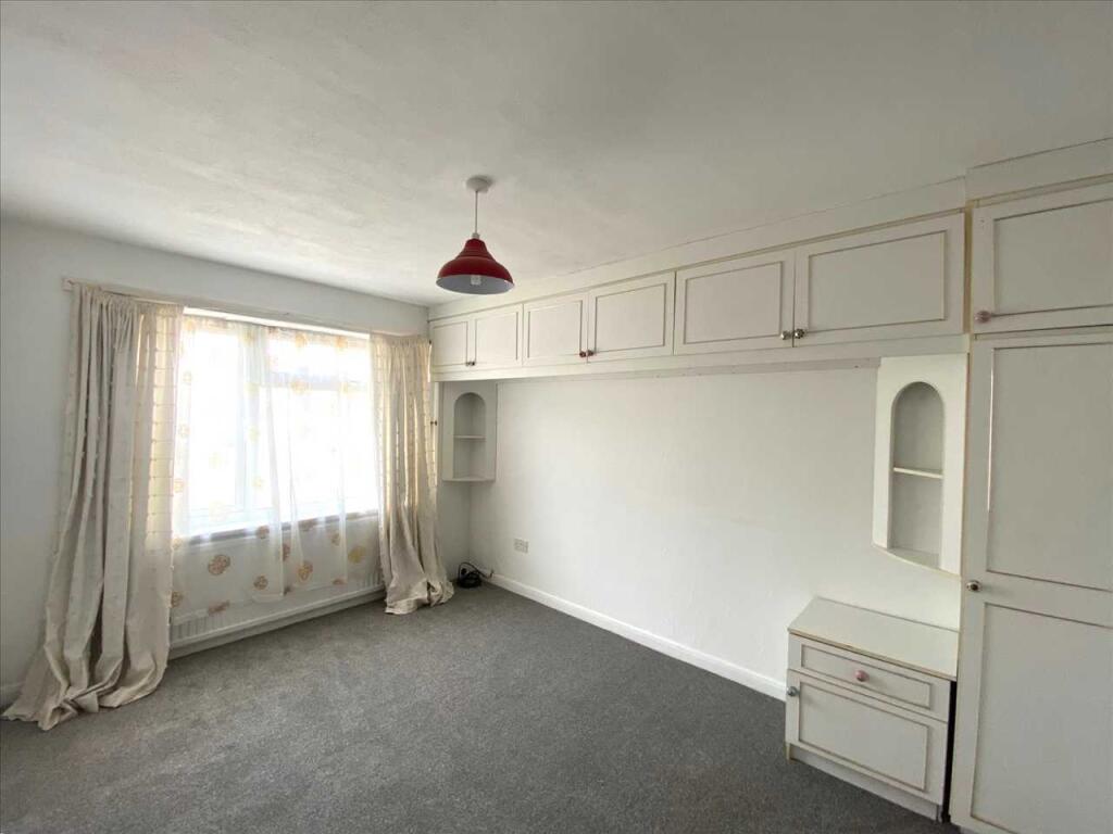 Westcliff on Sea photo 4