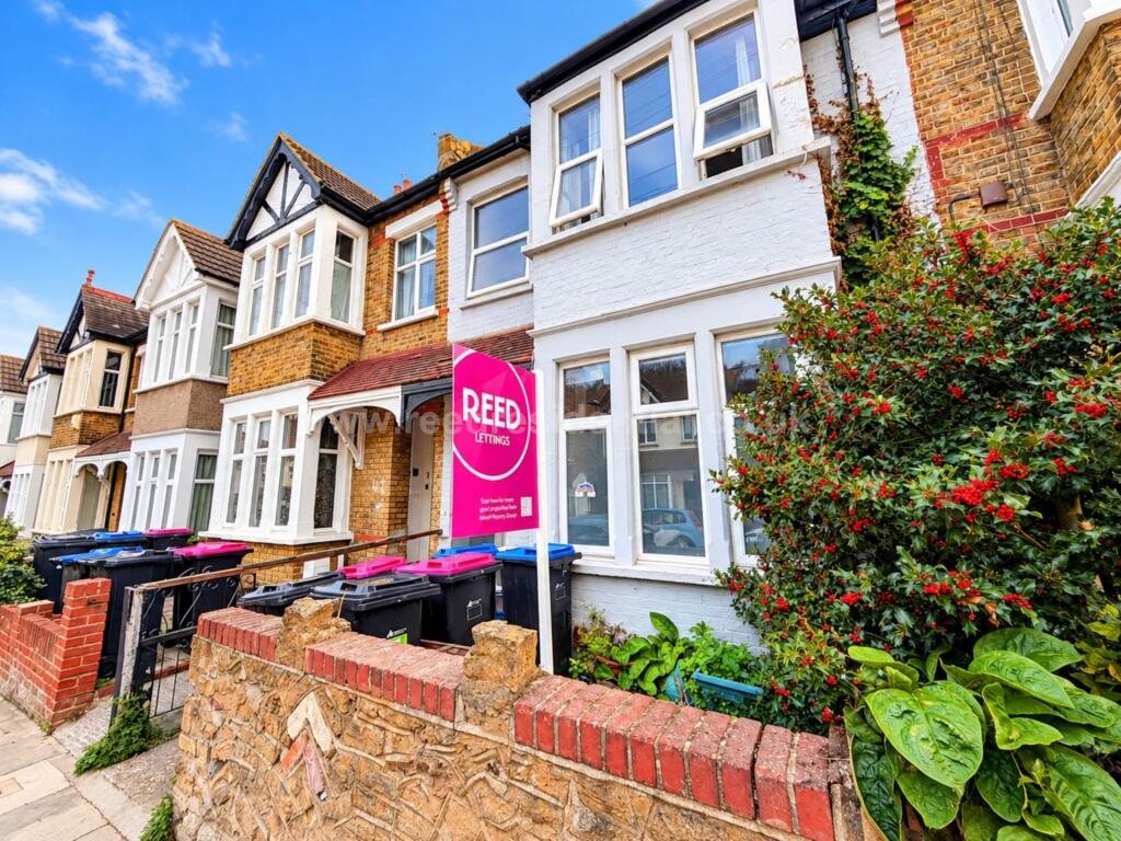 Main image of property: Wenham Drive, Westcliff On Sea