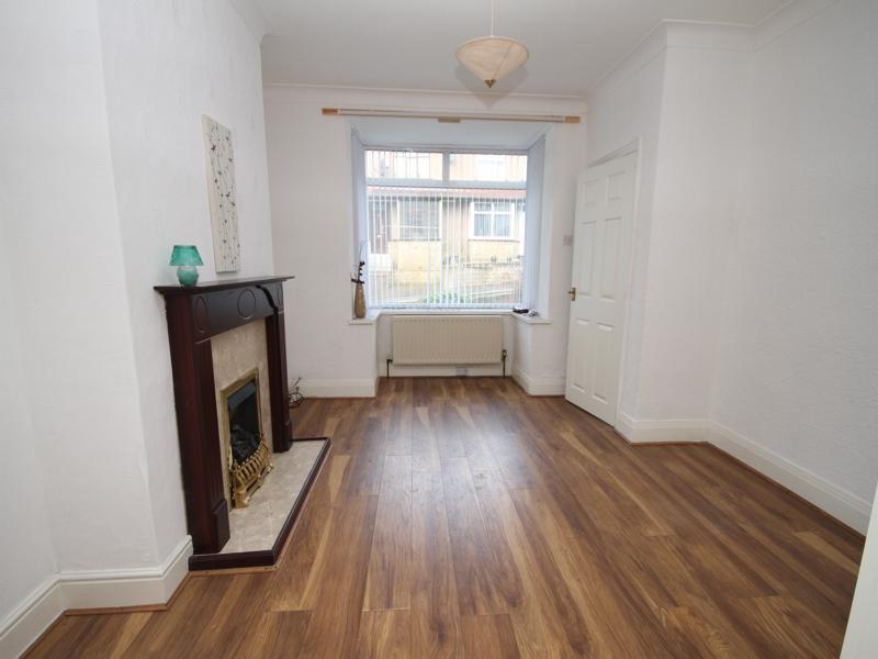 Thornhill Drive, Shipley BD18 - View 2