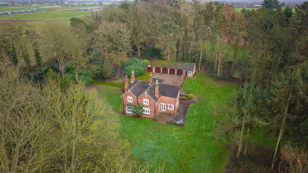 Main image of property: Lawn Bank House, Wychnor, Burton-on-Trent