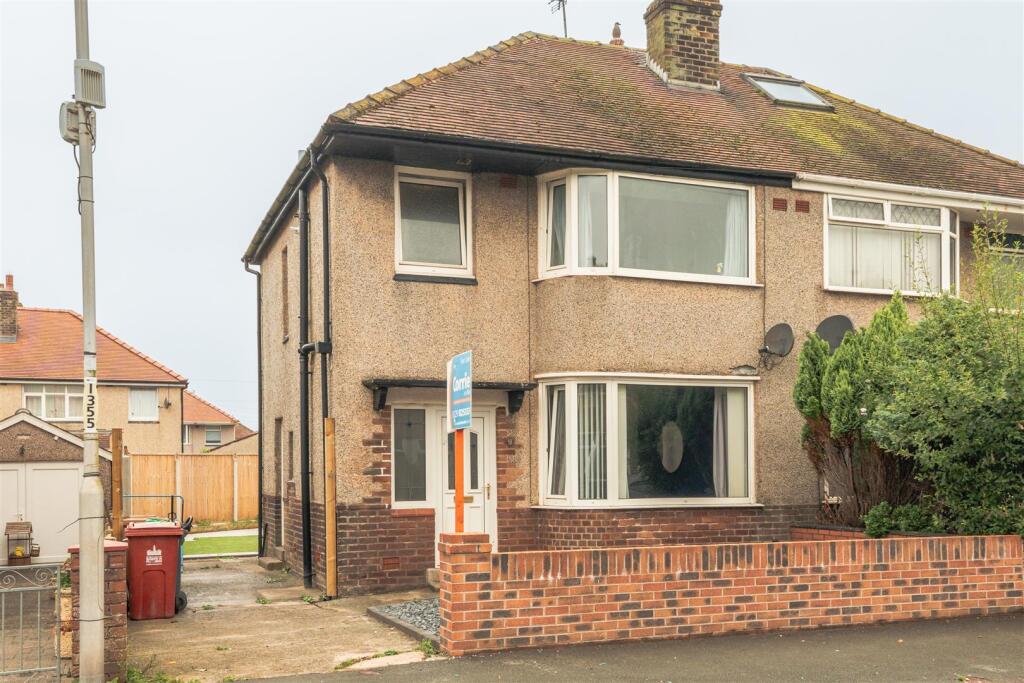 3-bed semi-detached on Southport Drive, Walney, Barrow-In-Furness, £220,000