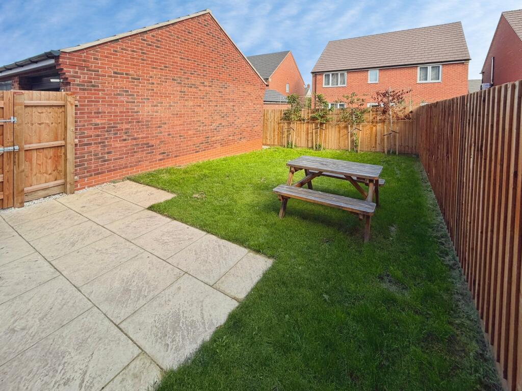 Property photo 8