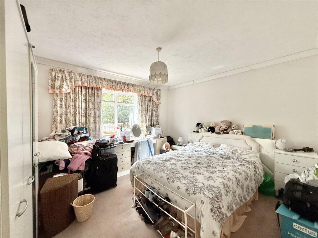 House in Wealden, East Dean and Friston - More