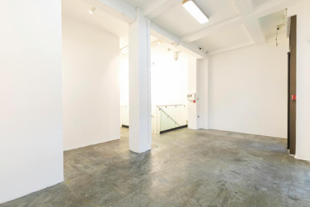 32 Grays Inn Road 4.jpg