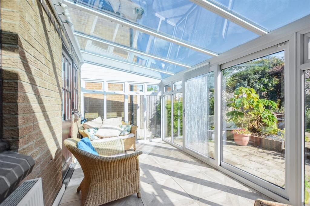House in Nottingham, Toton - View 5