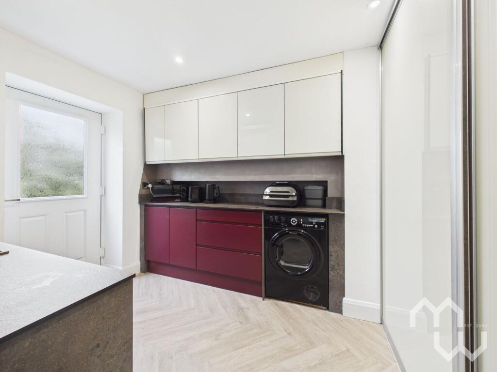 House in South Ribble, Penwortham - More