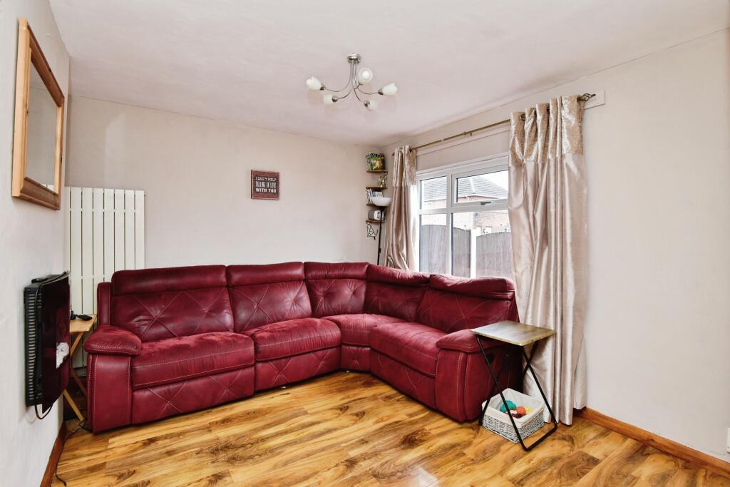 House in Stoke-on-Trent - View 5