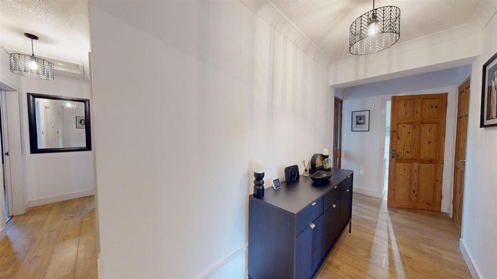 House in Clawddnewydd, Denbighshire - View 3