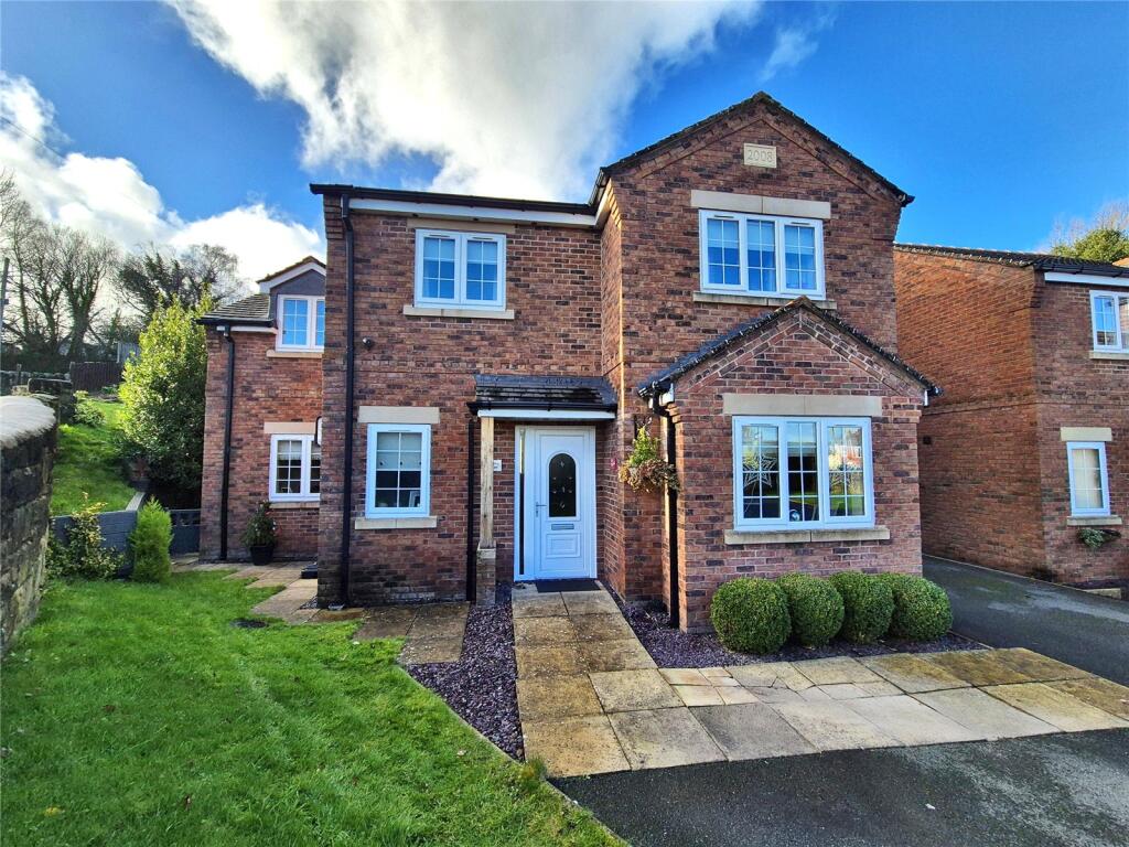 4-bed detached on Francis Road, Moss, Wrexham, LL11, £380,000