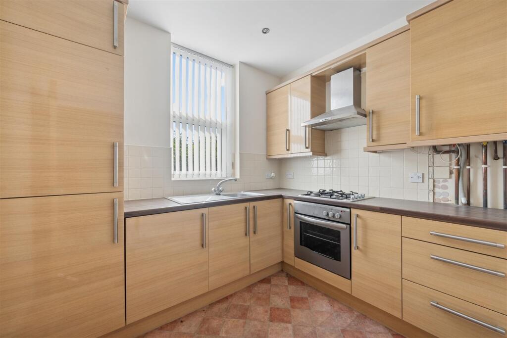 Apartment in Sefton, Formby - View 4