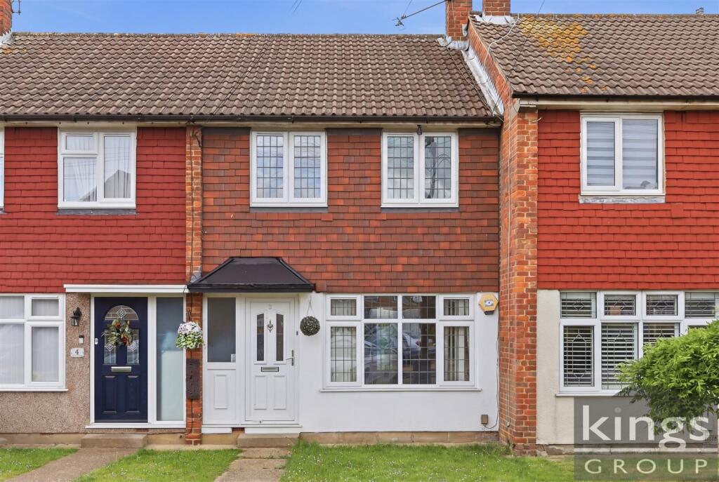 House in Waltham Cross, Cheshunt - View 2