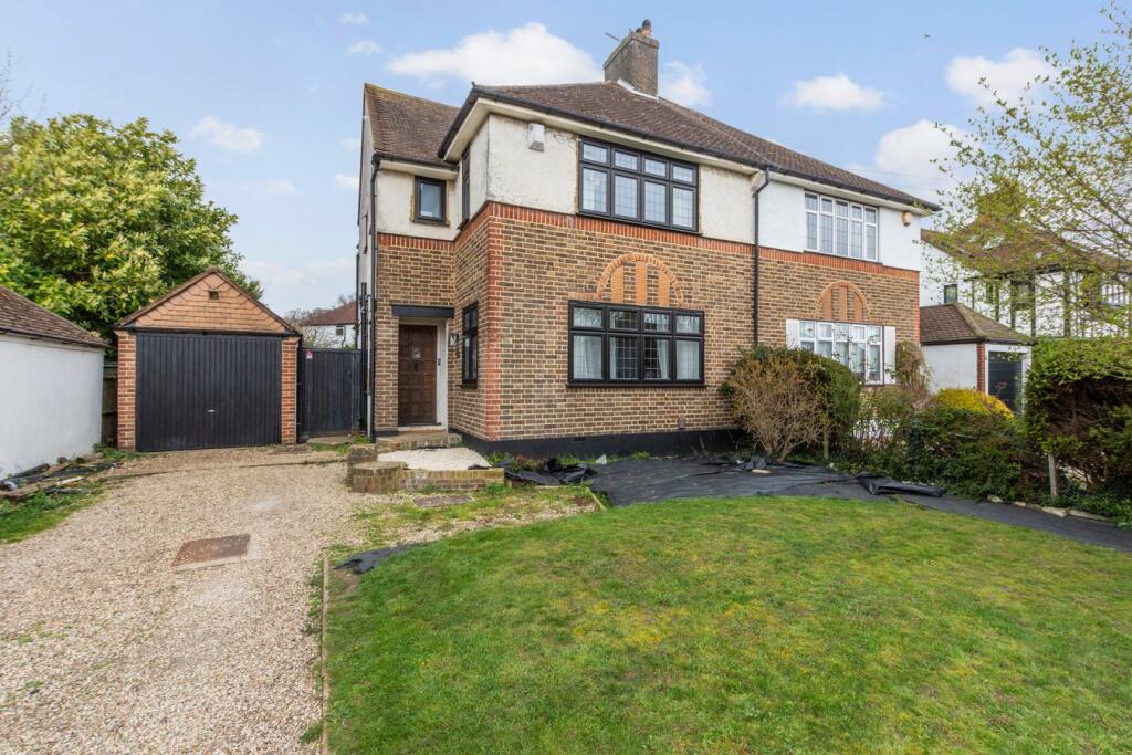 Main image of property: Colepits Wood Road, London, SE9