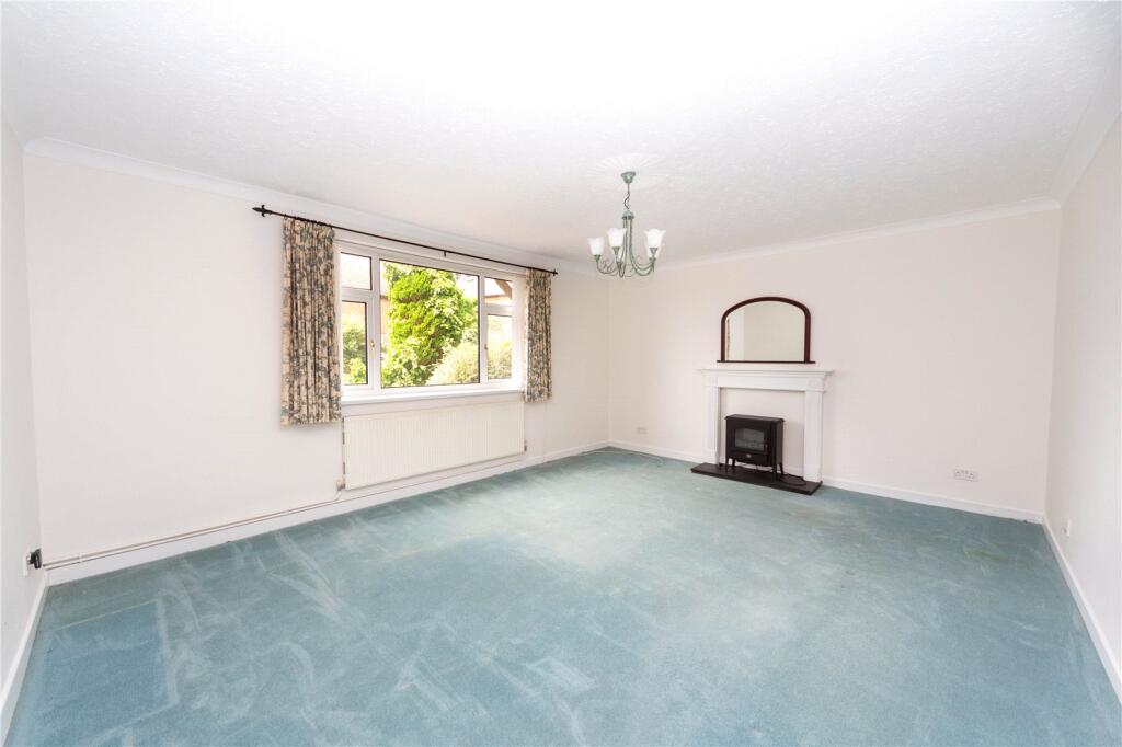 Apartment in Cardiff, Penylan - More