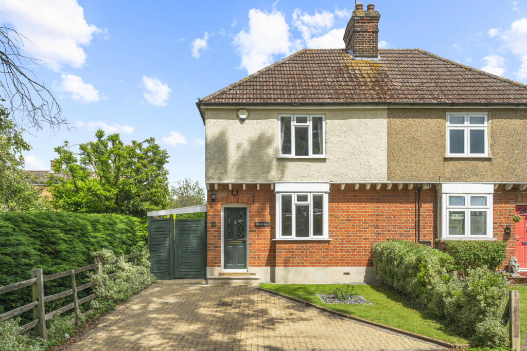 Main image of property: Kingsmoor Road, Harlow, Essex, CM19