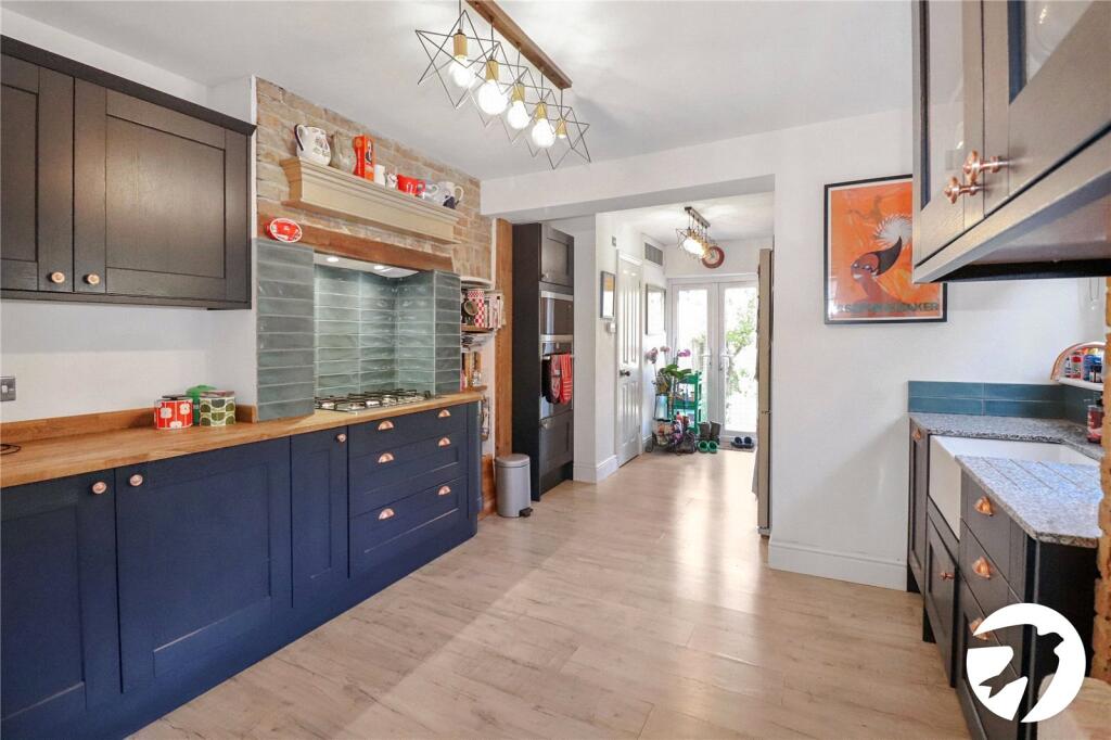 House in London - View 4
