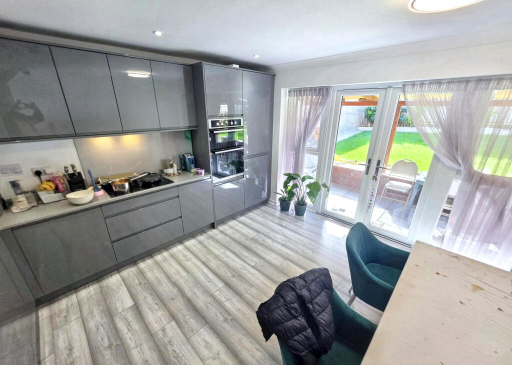 House in Sunderland - View 5