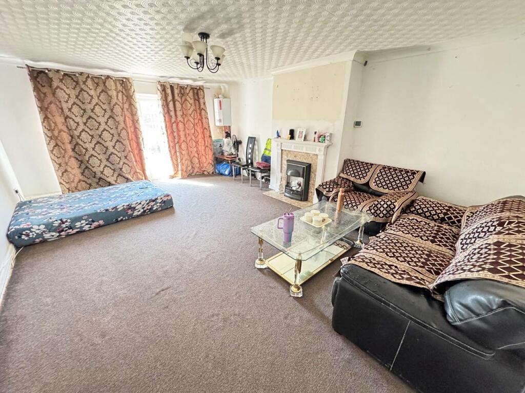 Main image of property: Whytecroft, Hounslow, TW5 9HH