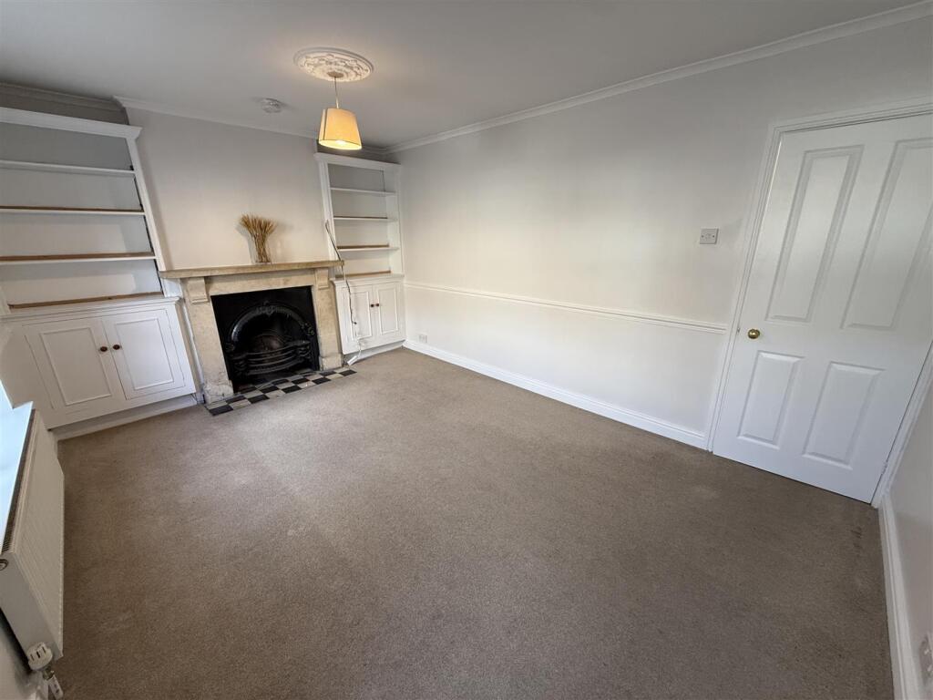 House in Chippenham, Hardenhuish, Sheldon - View 3