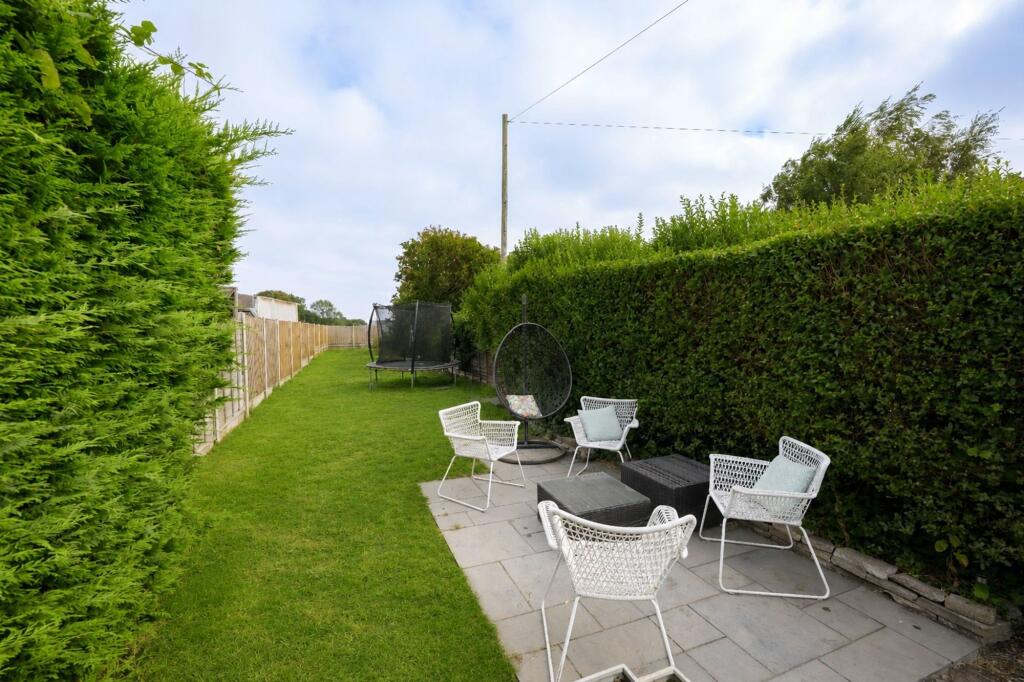 House in East Lindsey, Hundleby - View 4