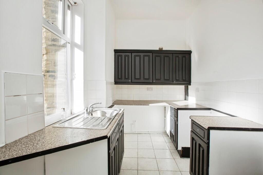 Brougham Street, Halifax, West Yorkshire, HX3 photo 3