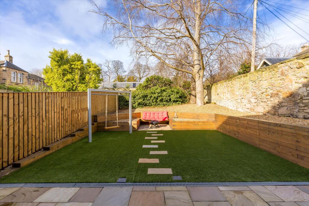 House in Edinburgh, Newington - View 4