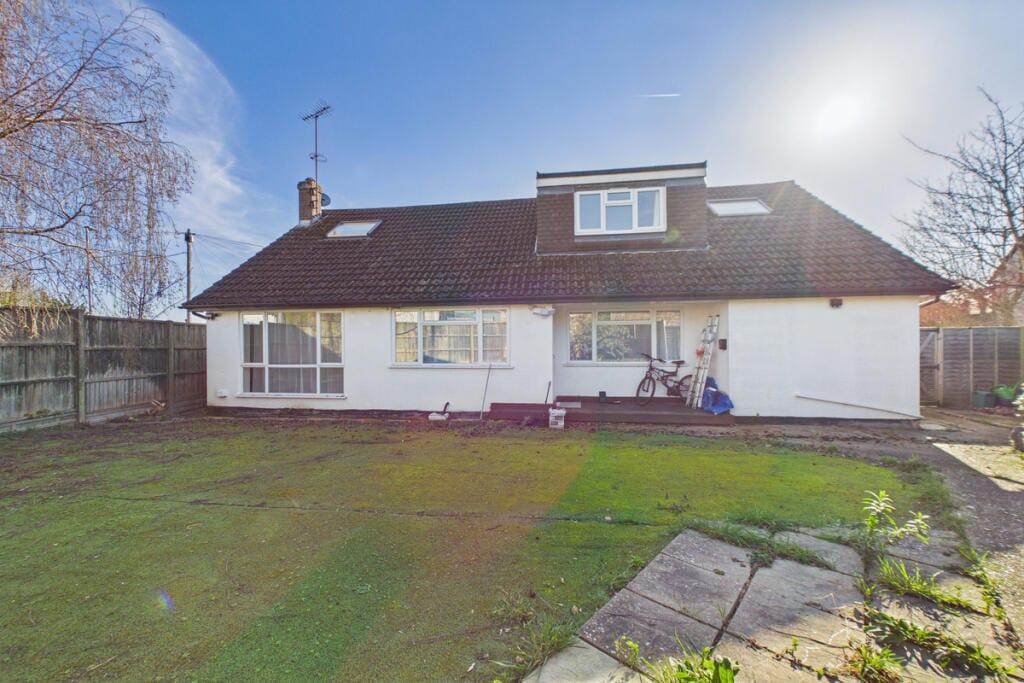 Main image of property: Lawn Lane, Hemel Hempstead, HP3
