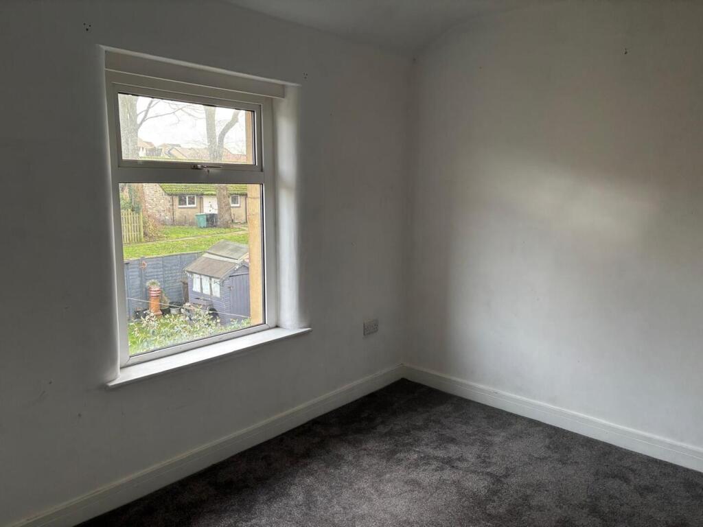 Fair Lea Road, Huddersfield photo 3