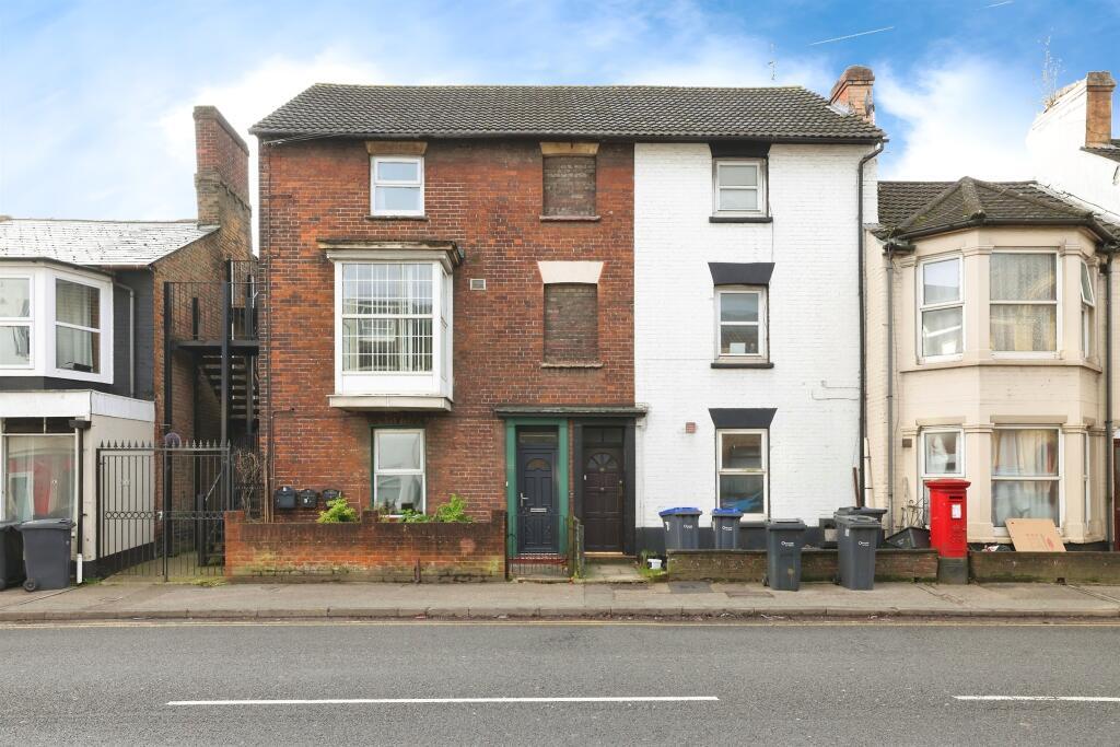 Main image of property: Wilton Road, SALISBURY