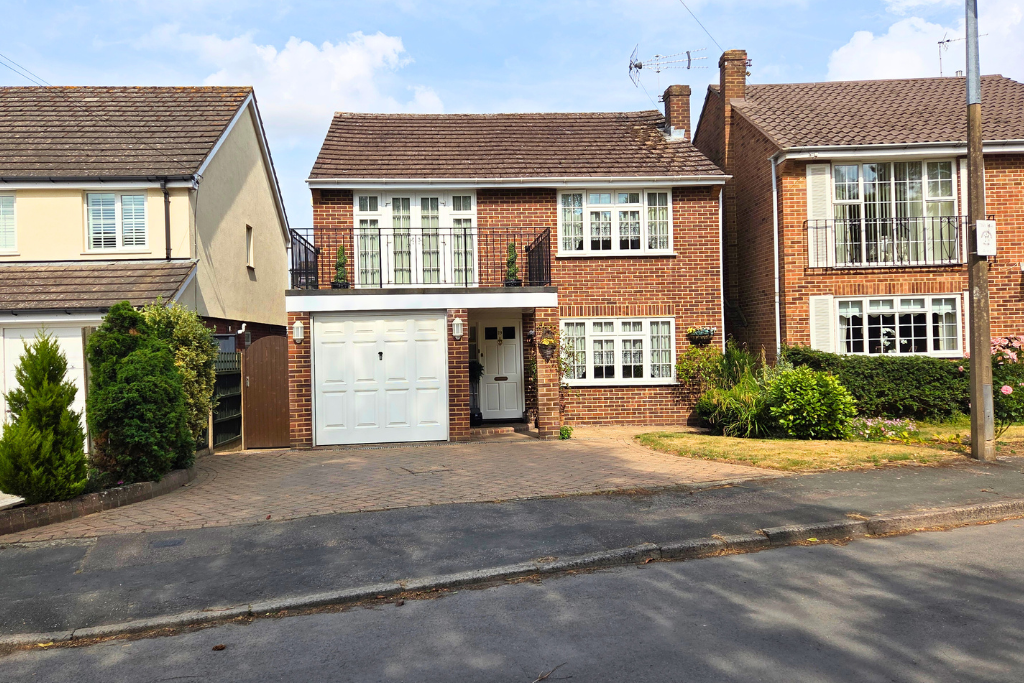 Main image of property: West Close, Hoddesdon
