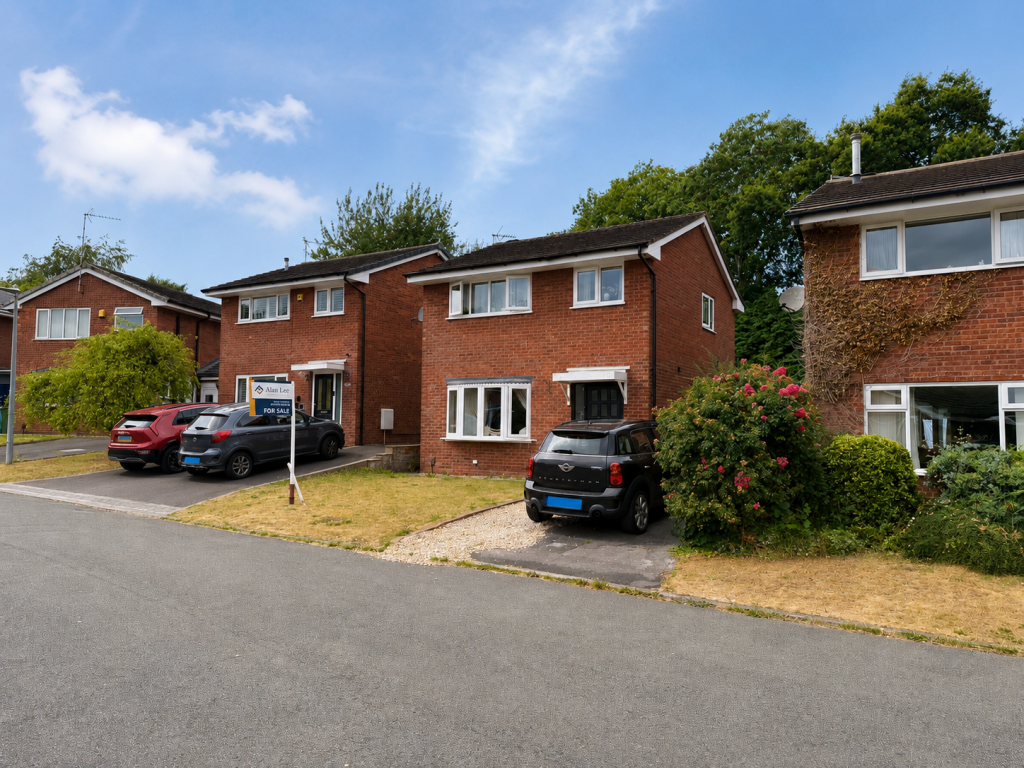 Main image of property: Brookhouse Close, Macclesfield, SK10 3QF