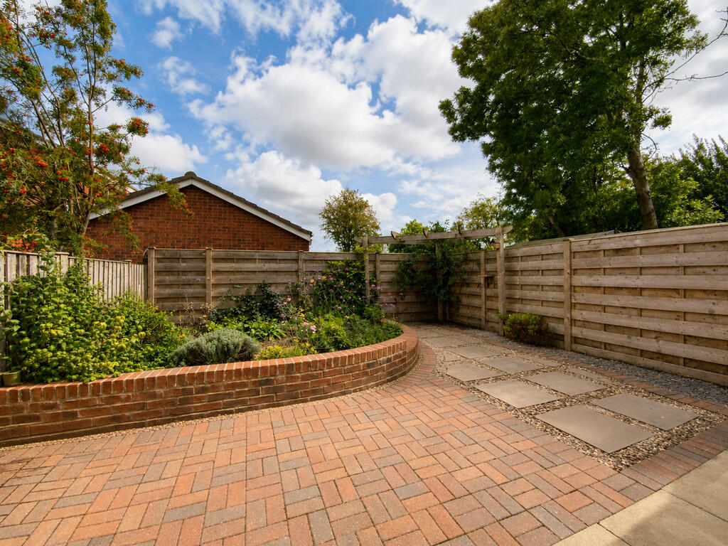 Property photo 11