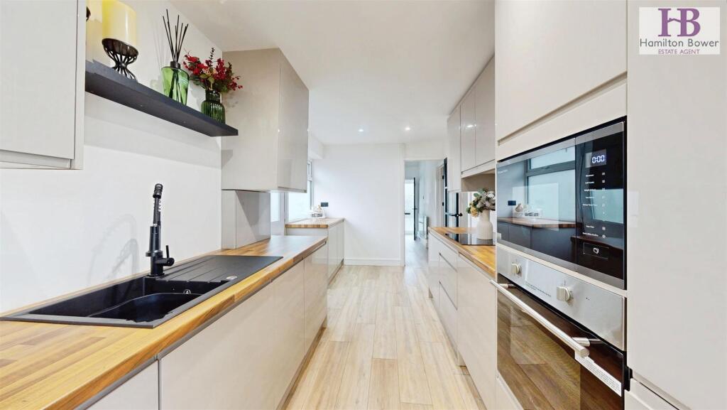 House in Calderdale, West Yorkshire - View 5