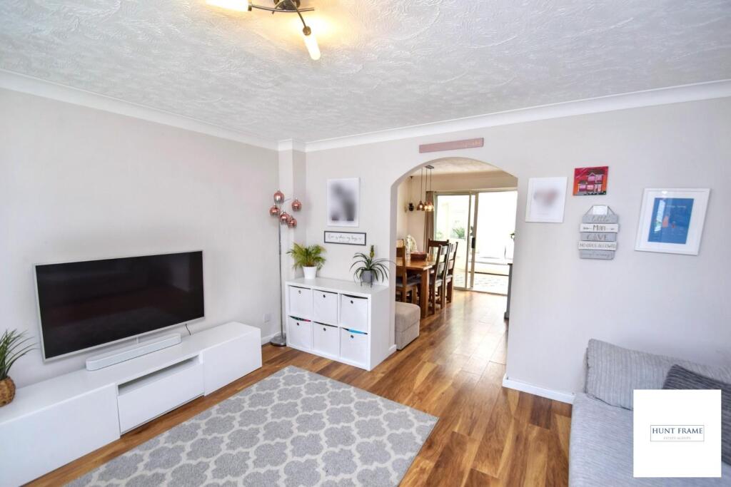 House in Eastbourne, Hampden Park - View 5