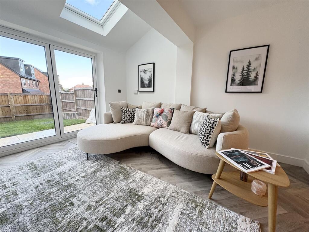 House in Stockport - View 4
