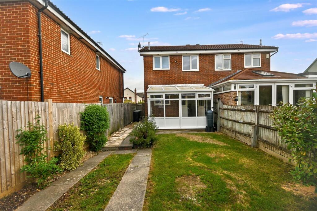 House in Eastbourne, East Sussex - View 4