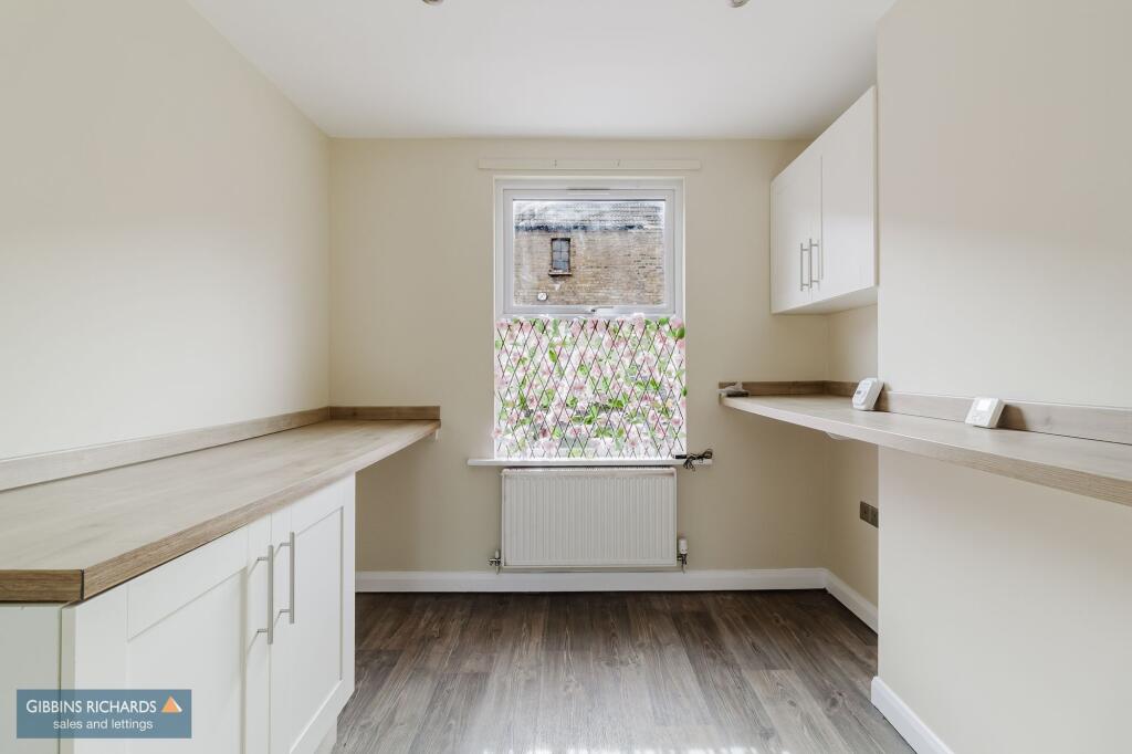 House in Taunton - View 4