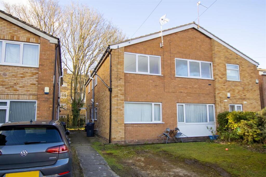 Main image of property: Wellman Croft, Birmingham, West Midlands, B29