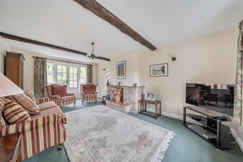 House in Dorchester, Dorset - View 2