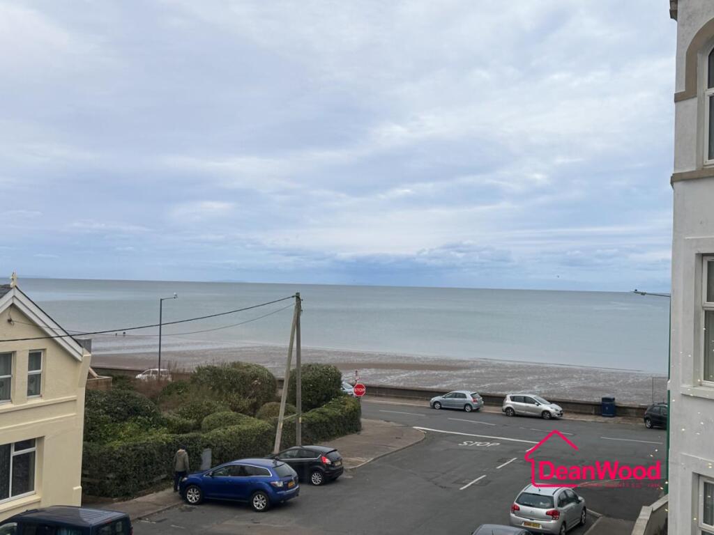 Apartment in Ramsey, Garff - View 2