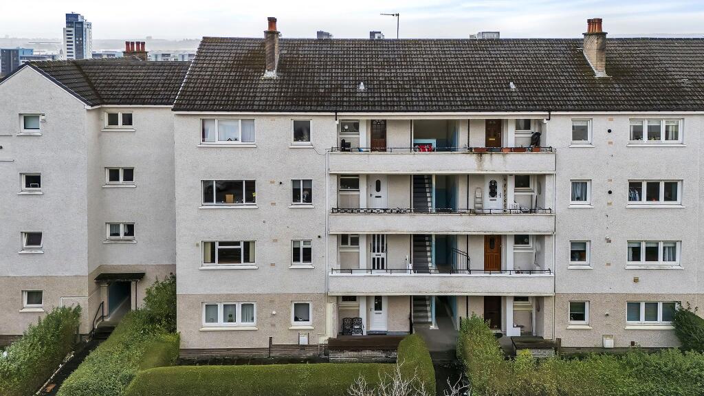 Main image of property: Flat 1/2, 7 Thornwood Road, Thornwood, Glasgow, G11 7RA