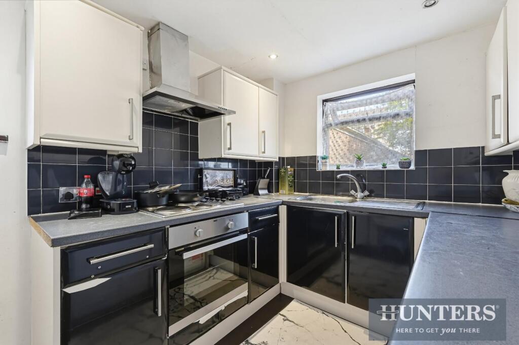 House in London - View 4