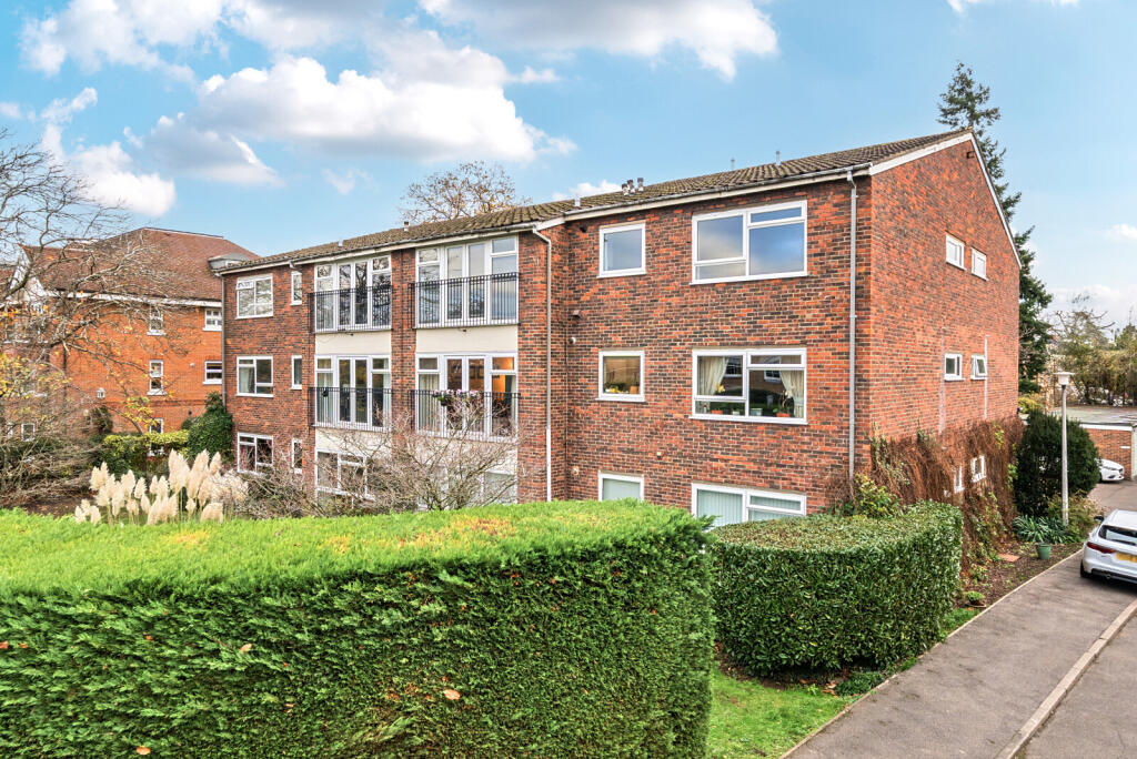 Main image of property: Oatlands Drive, Weybridge, KT13