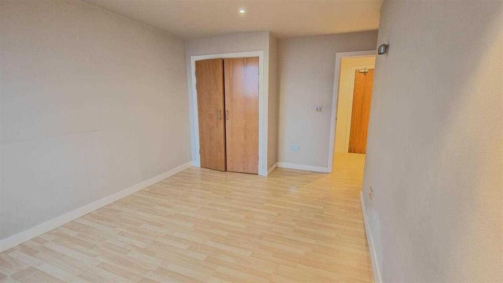 Apartment in Leicester - More