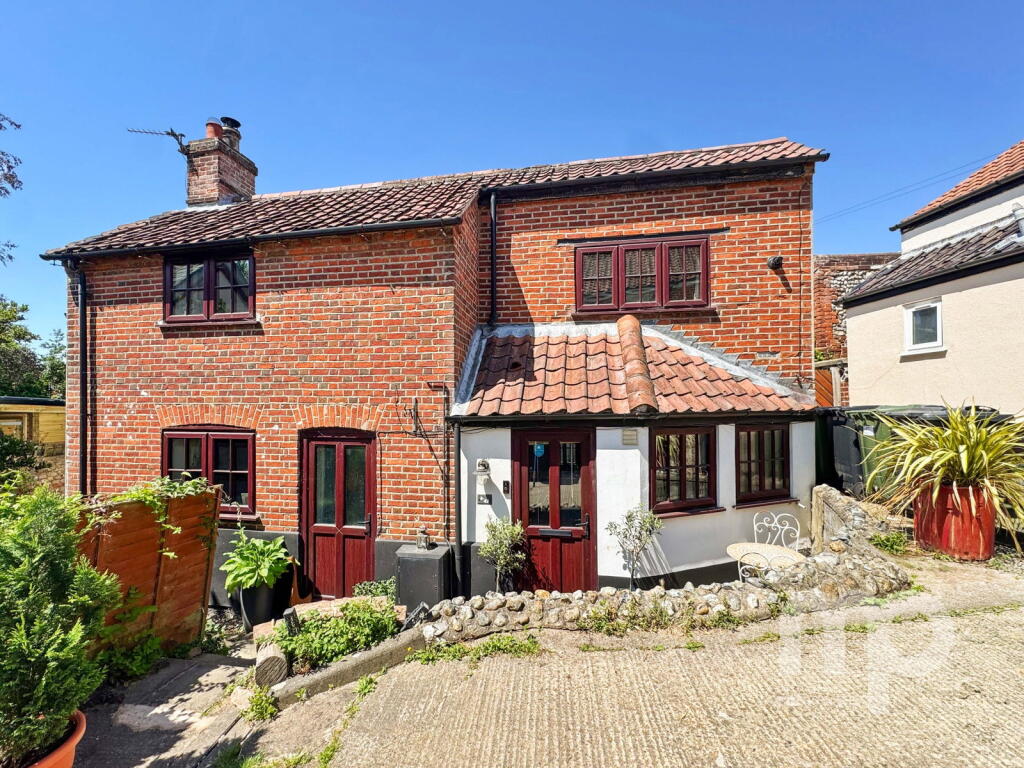 Main image of property: Friarscroft Lane, Wymondham, NR18