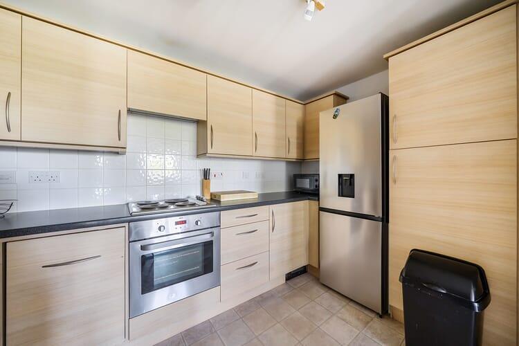 Apartment in Slough - View 3