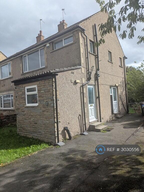 House in Bradford, Low Fold, Bolton Woods - View 3
