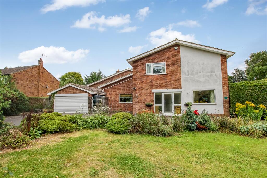 Main image of property: Northallerton Road, Brompton, Northallerton