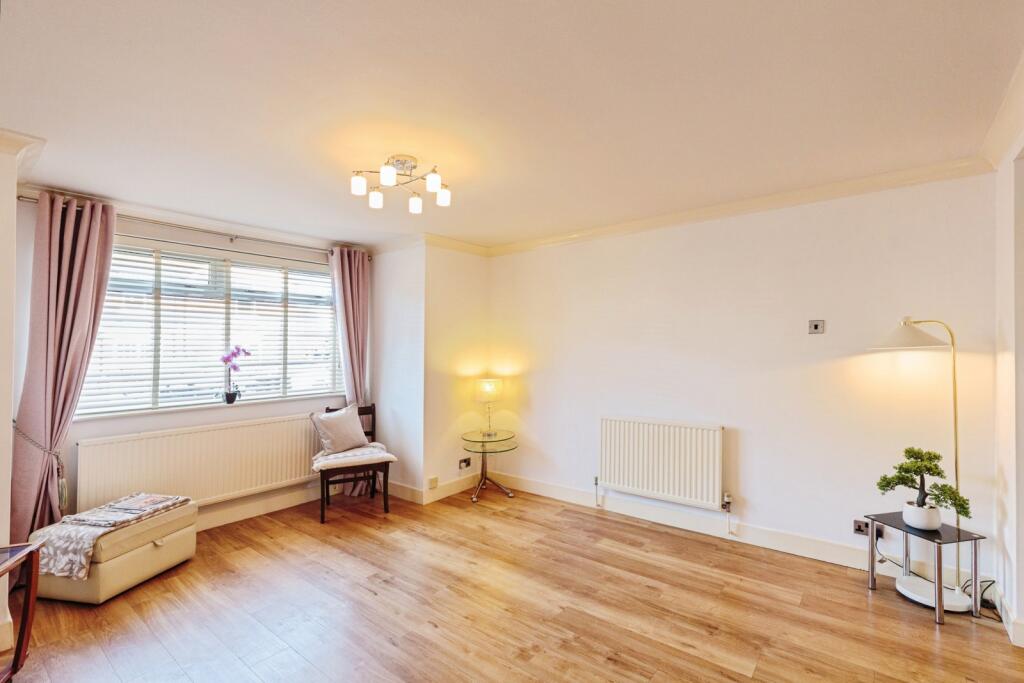 Victoria Street, Lytham St. Annes, Lancashire, FY8 photo 3